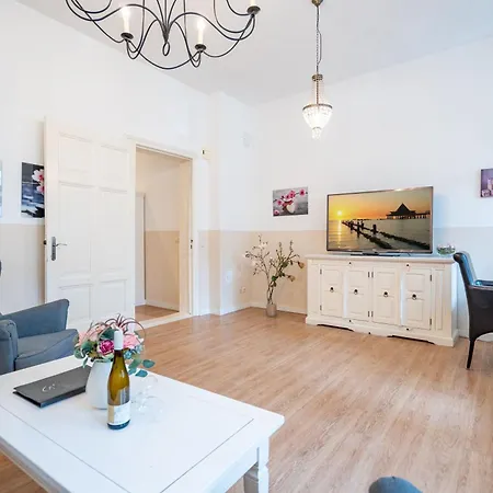 Apartment Hartmann Drewitz App 02 *